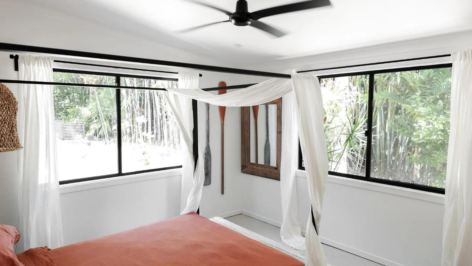 Stylish Cottage With Outdoor Bath Near Montville Palmwoods 0*,  Ausztrália