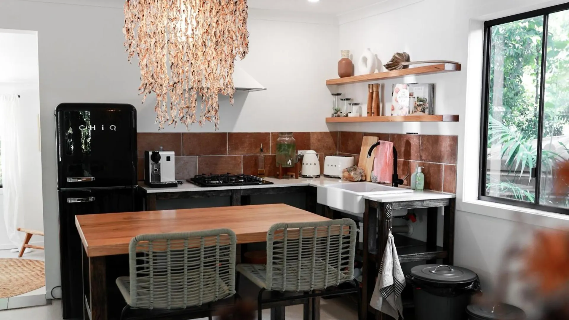 Stylish Cottage With Outdoor Bath Near Montville Palmwoods Nyaraló